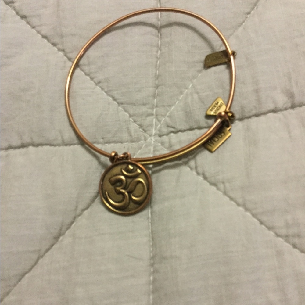 Wind and fire bracelet